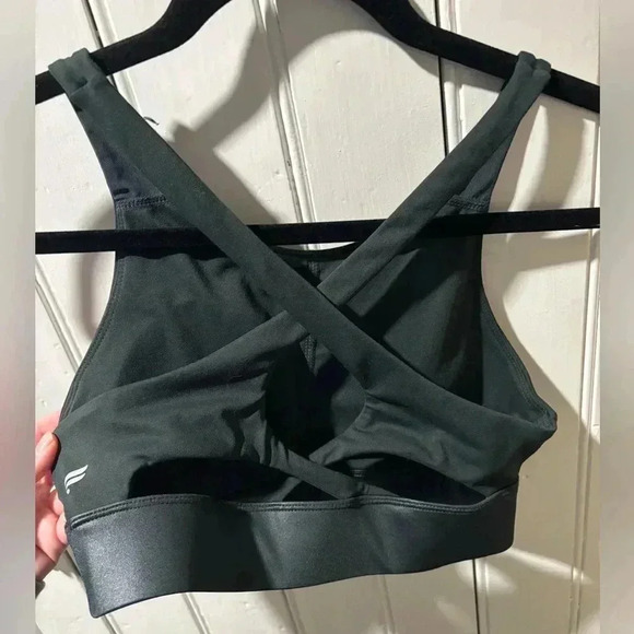 Fabletics No-Bounce High Impact Sports Bra - Picture 6 of 8